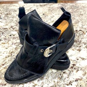 Zara Woman dive 39 …Never worn